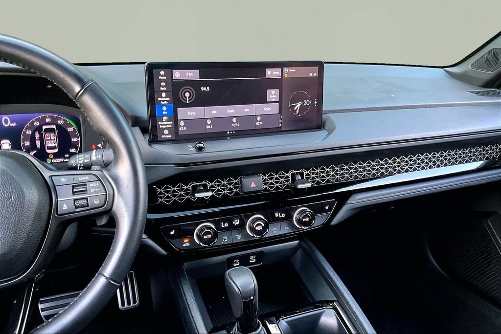 Used 2023 Honda Accord Sport image 10