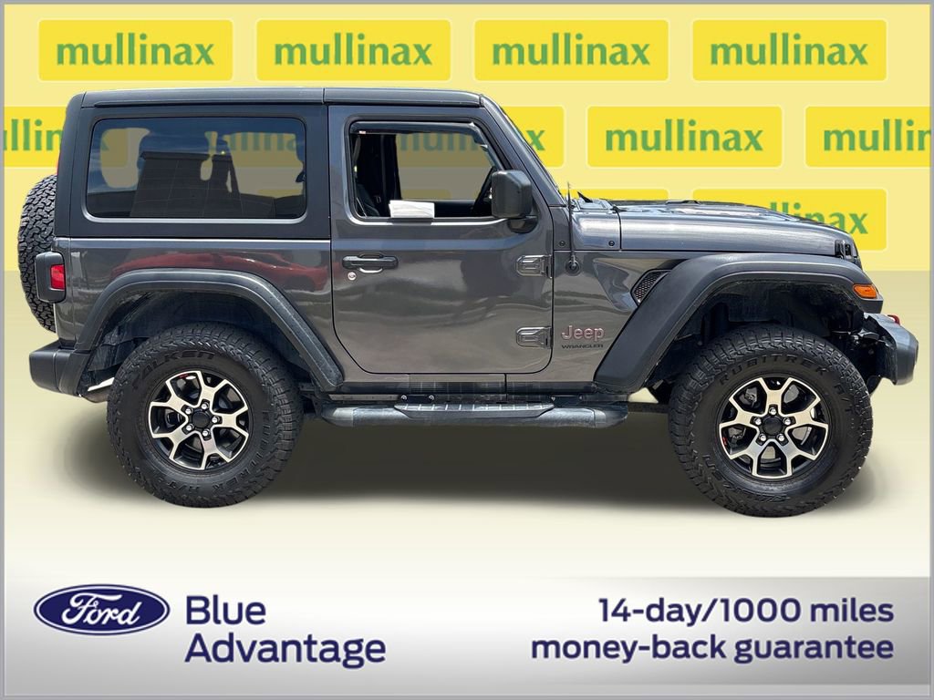 Used 2018 Jeep Wrangler Rubicon AWD/4WD image 2