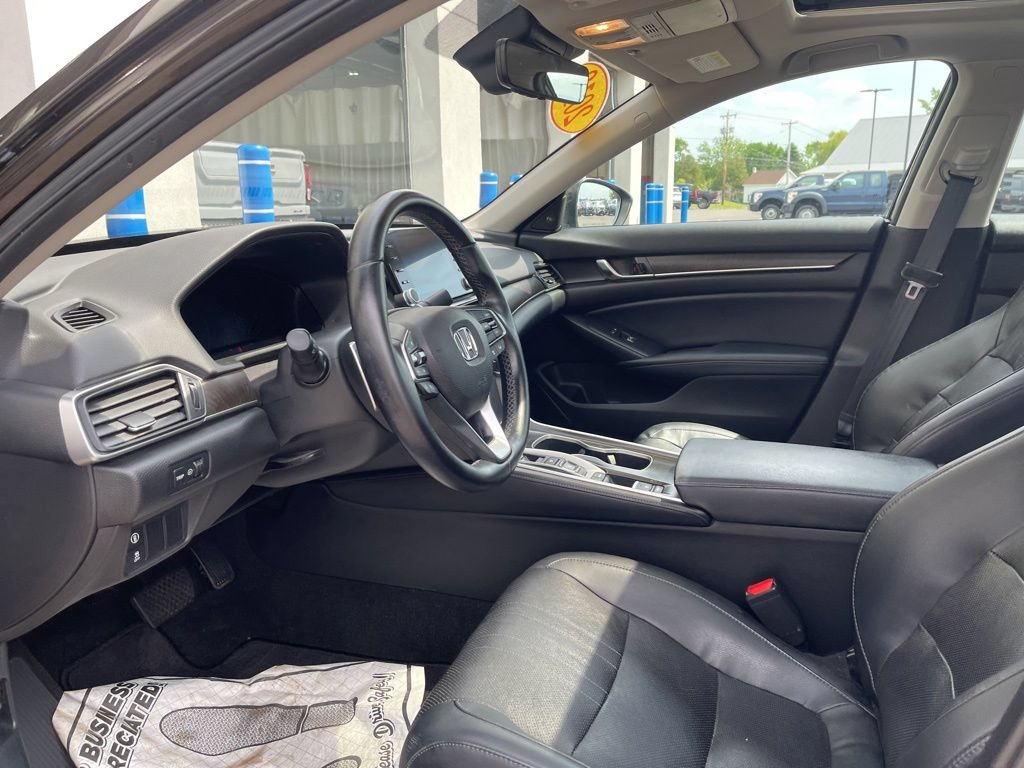 Used 2018 Honda Accord EX-L image 12