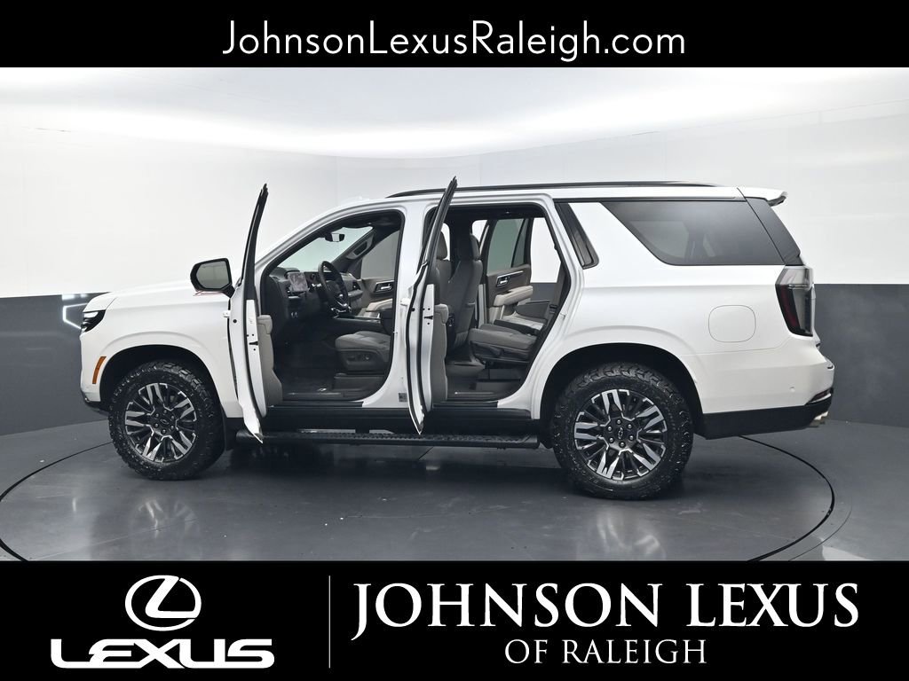 Used 2025 Chevrolet Tahoe Z71 w/ Z71 Off-Road Package AWD/4WD image 37