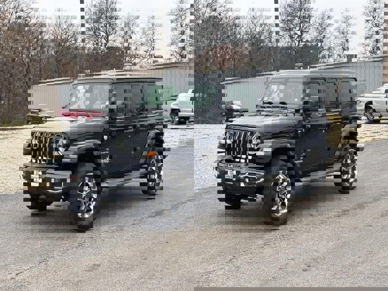 Used 2019 Jeep Wrangler Unlimited Sahara w/ Dual Top Group image 8