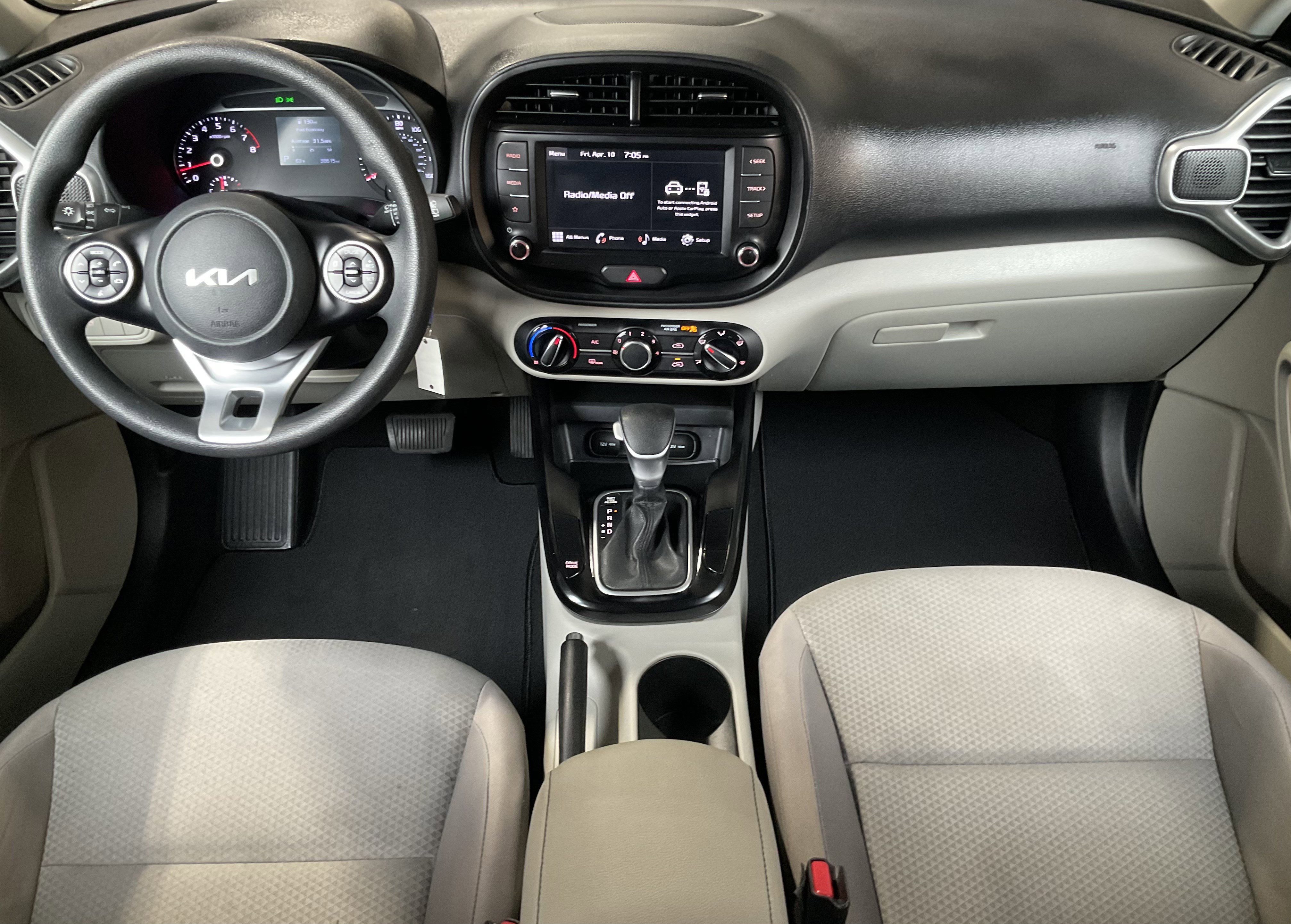 Used 2022 Kia Soul LX FWD image 21