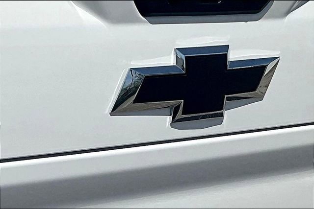 New 2026 Chevrolet Silverado 2500 ZR2 w/ LPO, Dark Essentials Package image 10