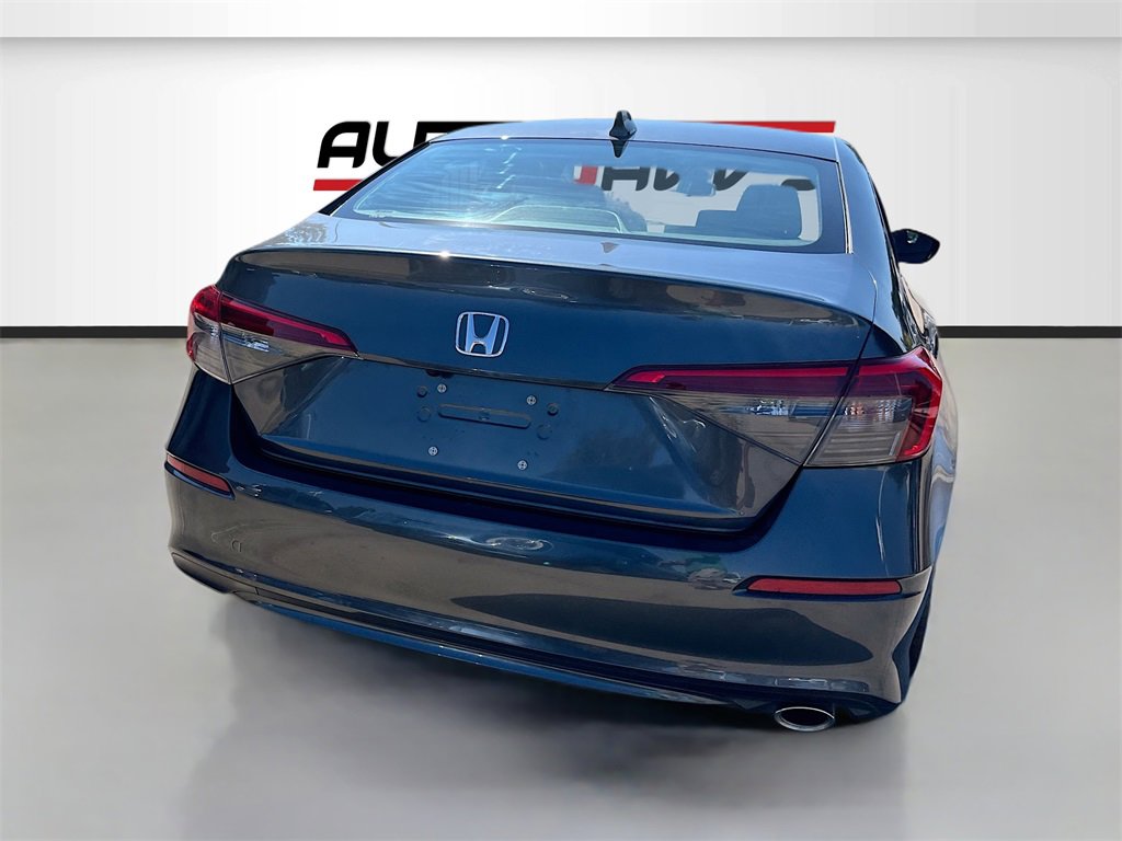 Used 2023 Honda Civic Sport image 6