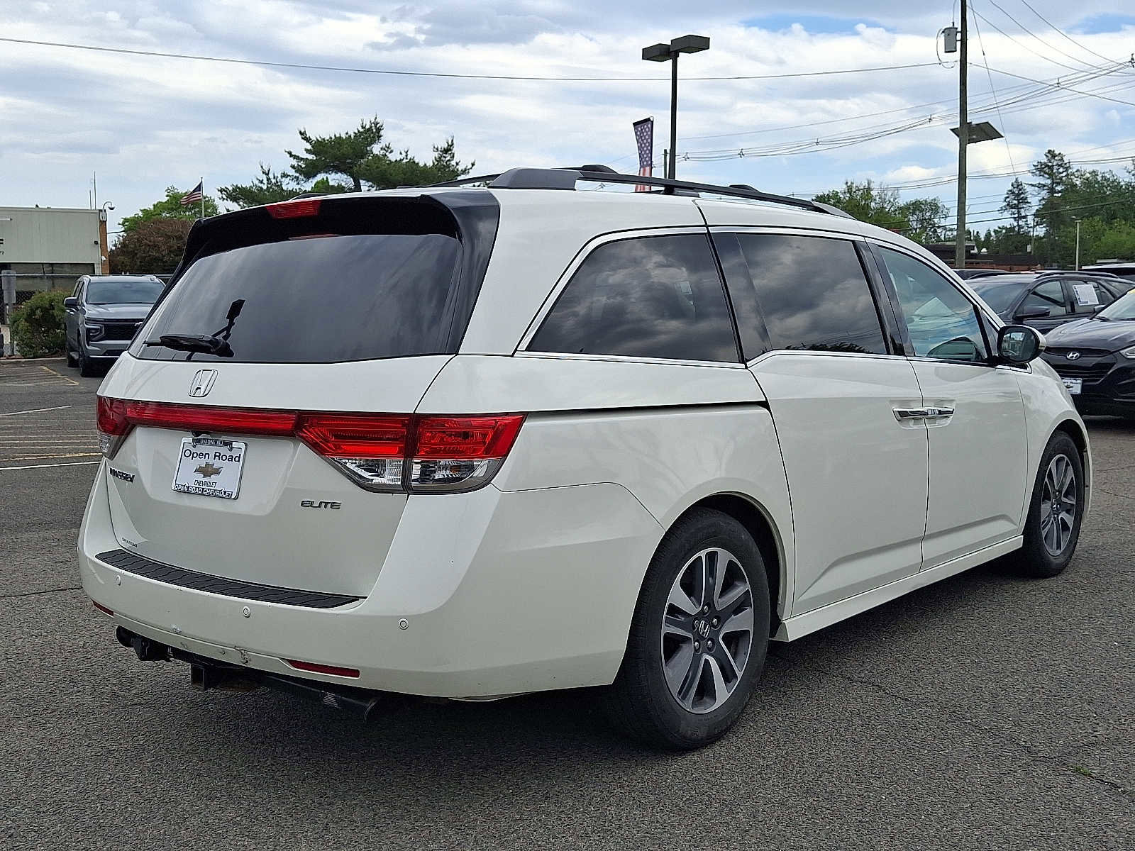 Used 2016 Honda Odyssey Touring Elite image 7