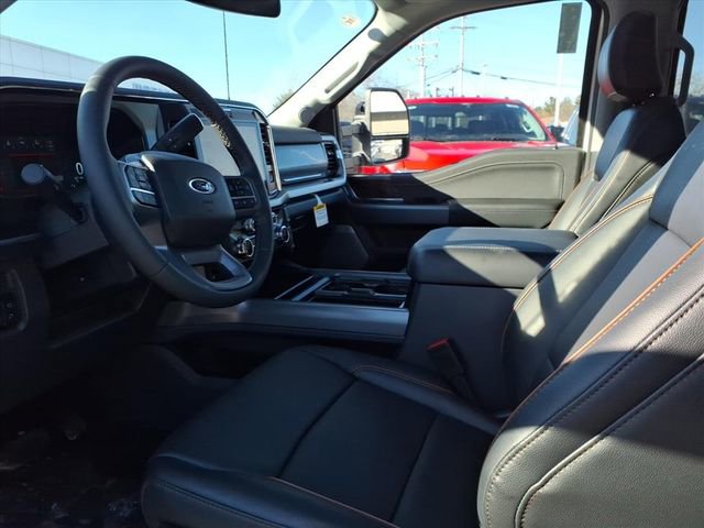 New 2026 Ford F250 Lariat w/ Black Appearance Package image 7