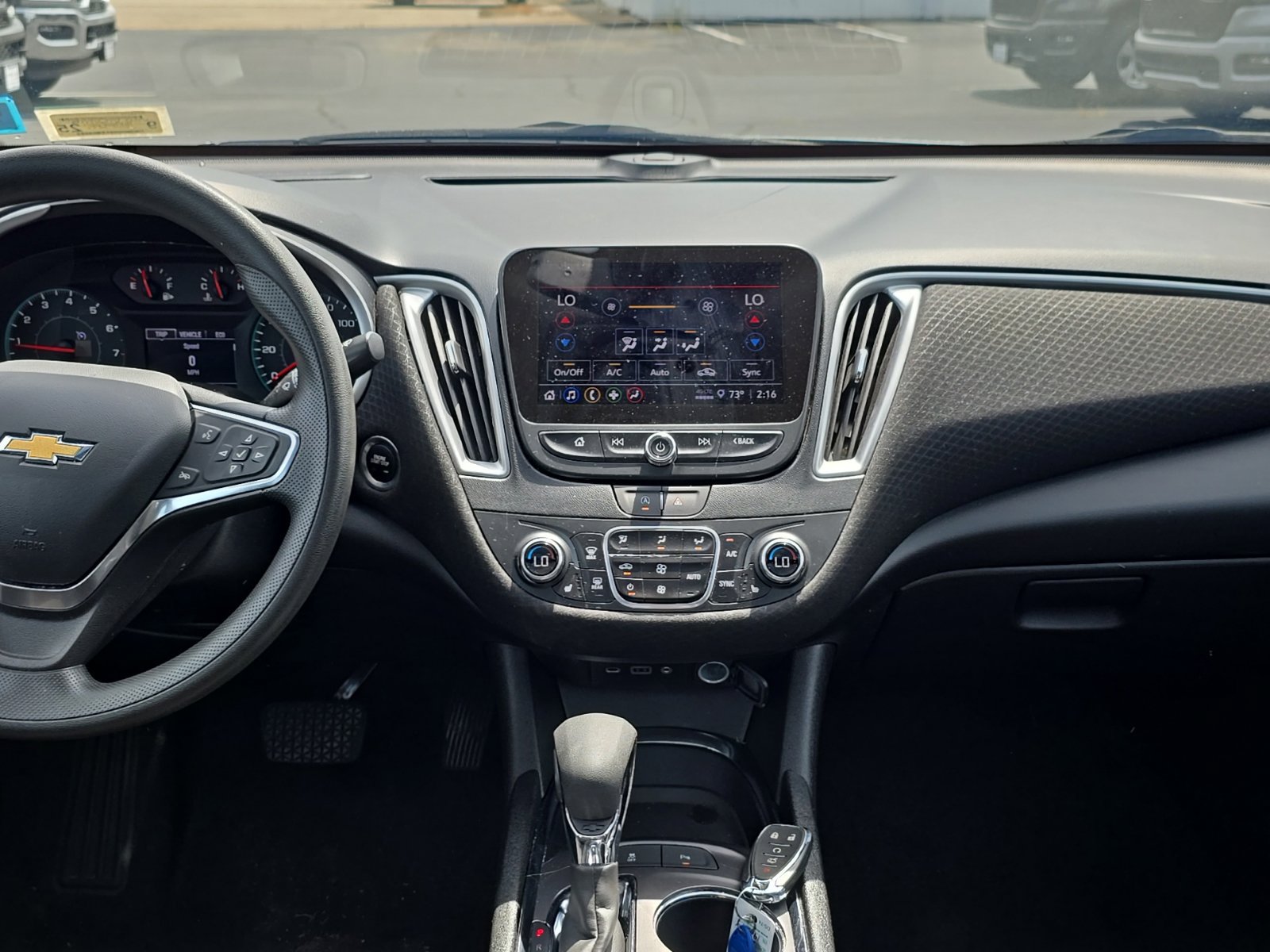 Used 2024 Chevrolet Malibu LT FWD image 17