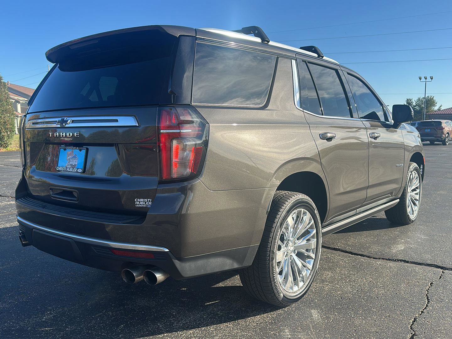 Used 2021 Chevrolet Tahoe High Country w/ Premium Package image 21