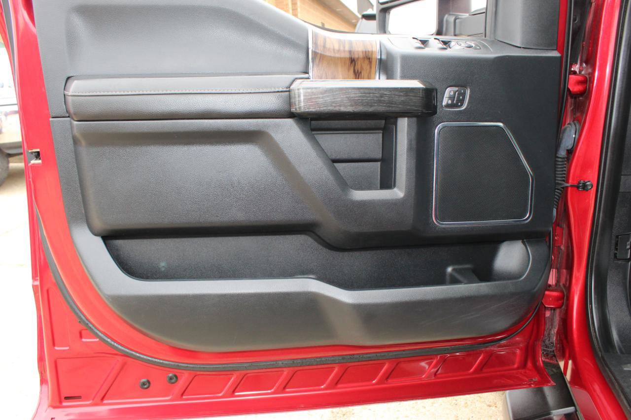 Used 2019 Ford F150 Lariat image 11