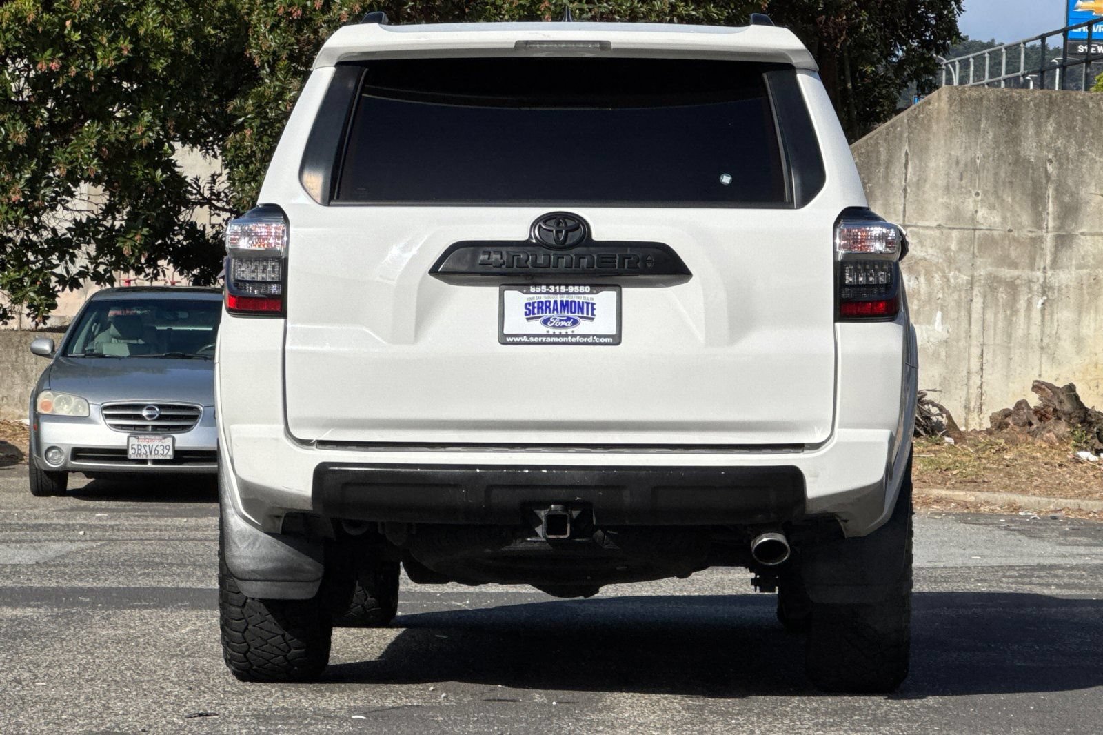 Used 2020 Toyota 4Runner TRD Off-Road Premium w/ Moonroof Package AWD/4WD image 6