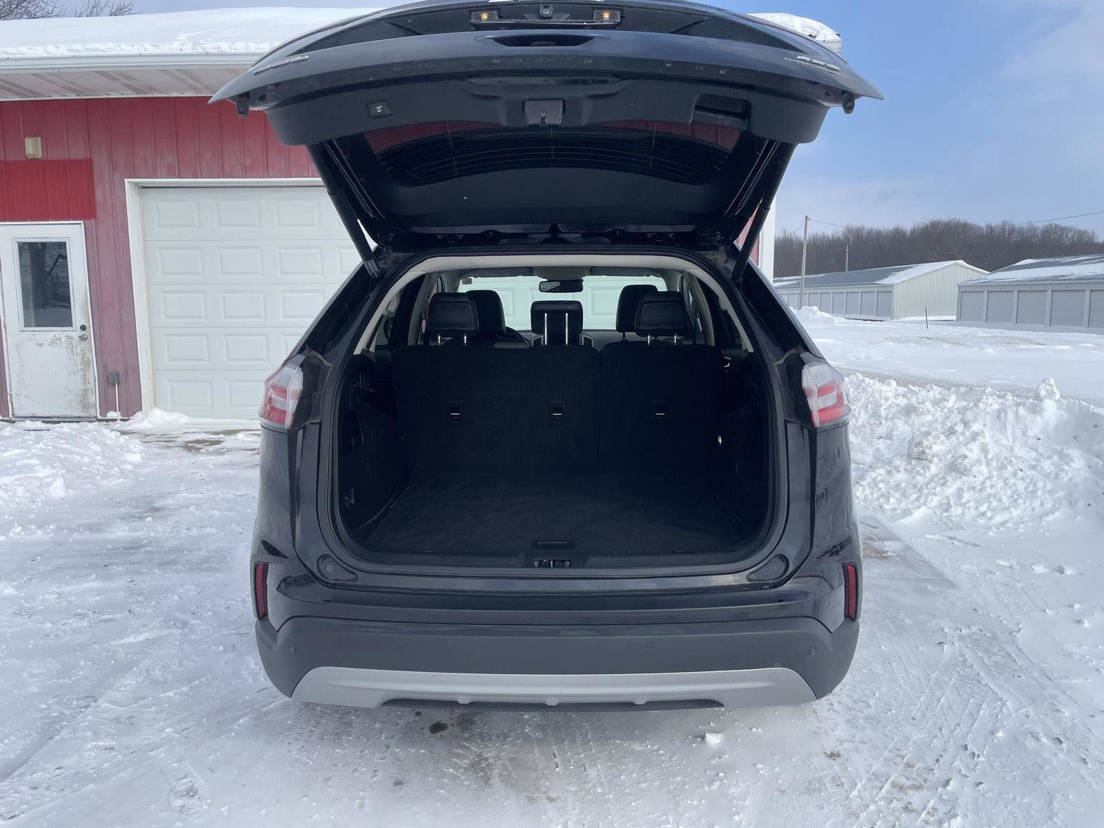 Used 2022 Ford Edge SEL w/ Convenience Package image 23