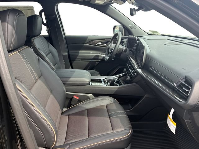 New 2026 Chevrolet Traverse High Country w/ LPO, Floor Liner Package AWD/4WD image 13