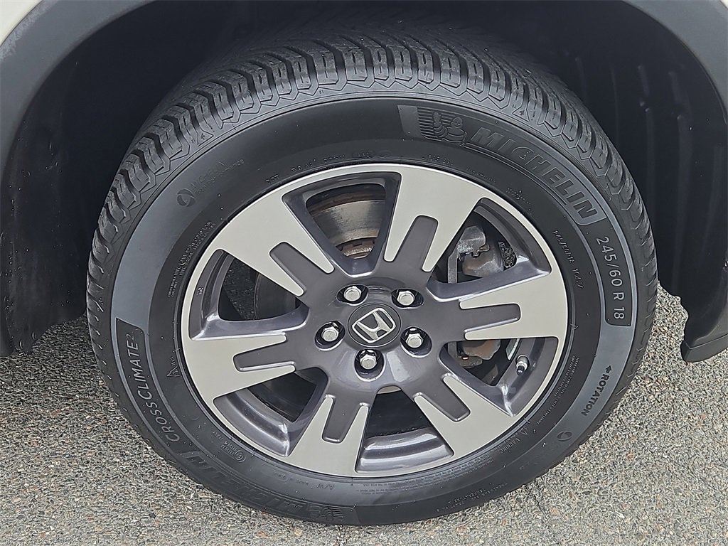 Certified 2018 Honda Ridgeline RTL-T image 10