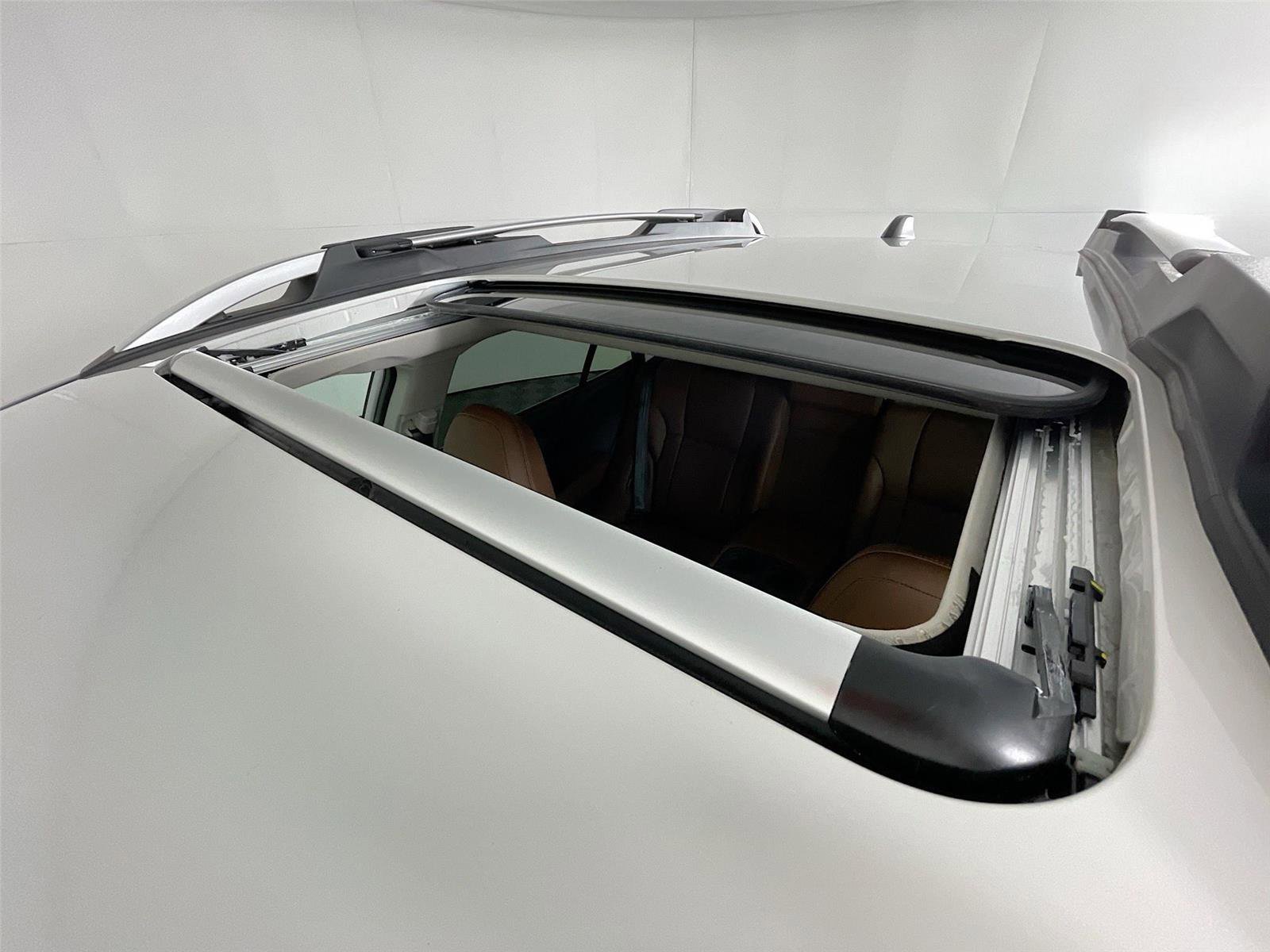 Certified 2025 Subaru Outback Touring image 12