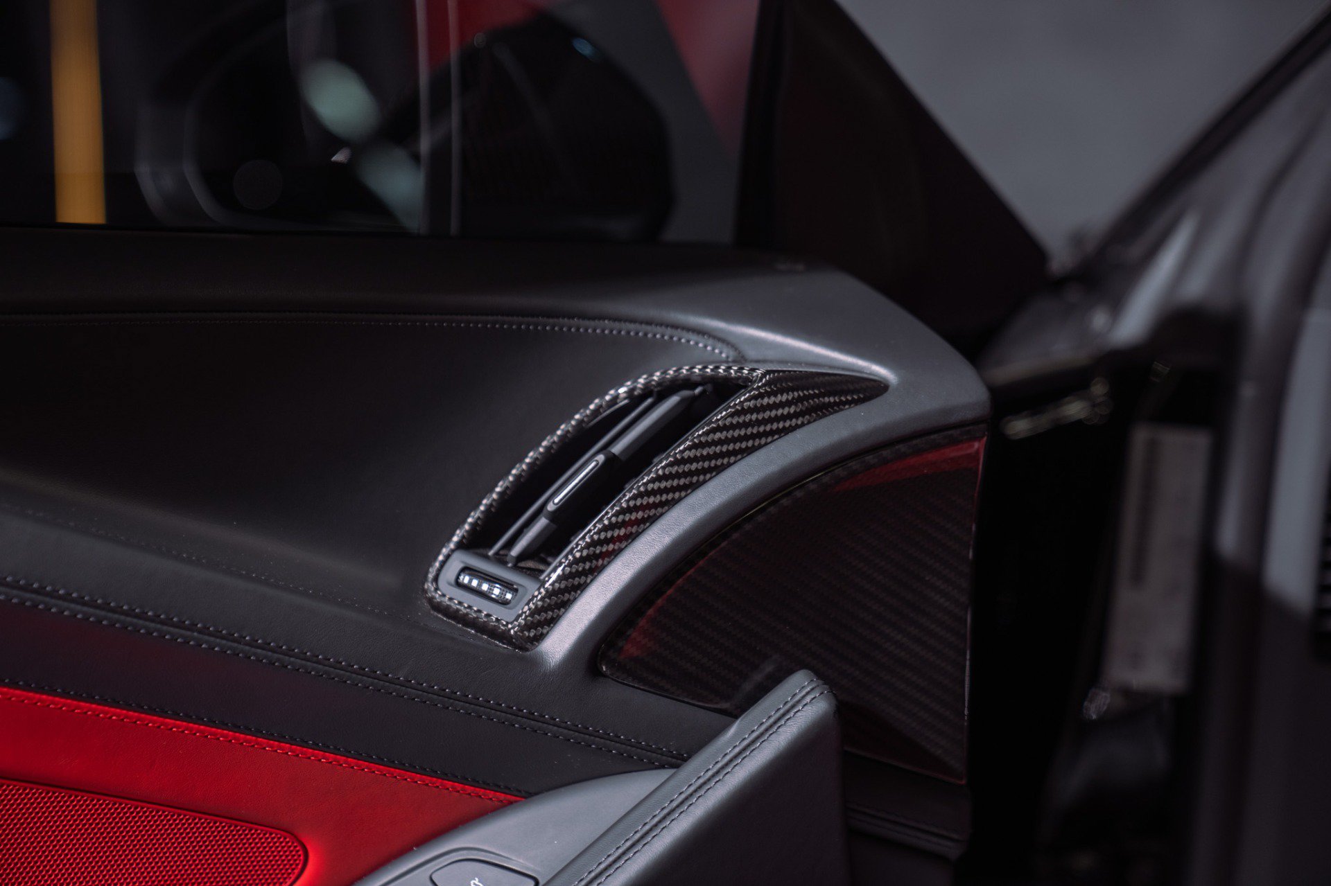 Used 2018 Audi R8 V10 plus AWD/4WD image 30