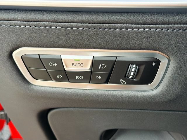 Used 2023 BMW XM AWD/4WD image 34