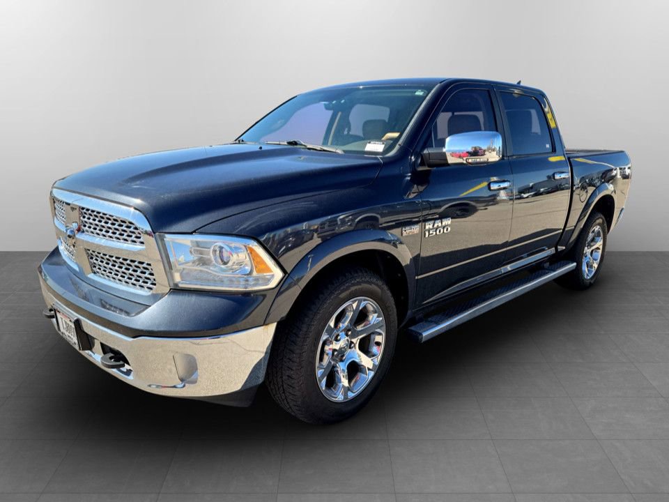 Used 2013 RAM 1500 Laramie w/ Convenience Group image 12