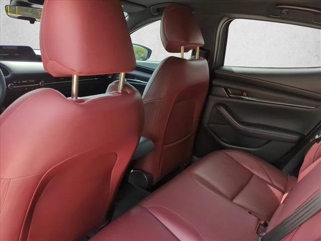 Used 2023 MAZDA MAZDA3 s image 18