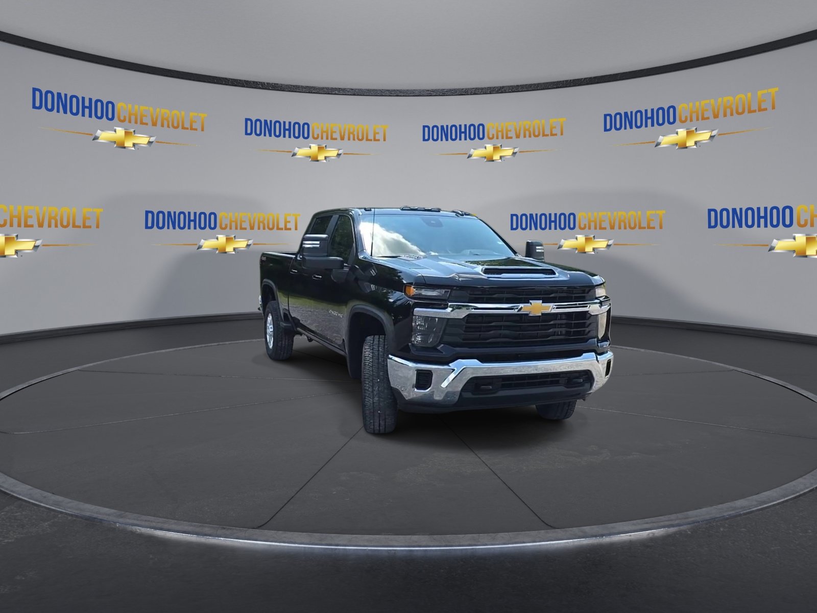 New 2026 Chevrolet Silverado 2500 LT AWD/4WD image 8