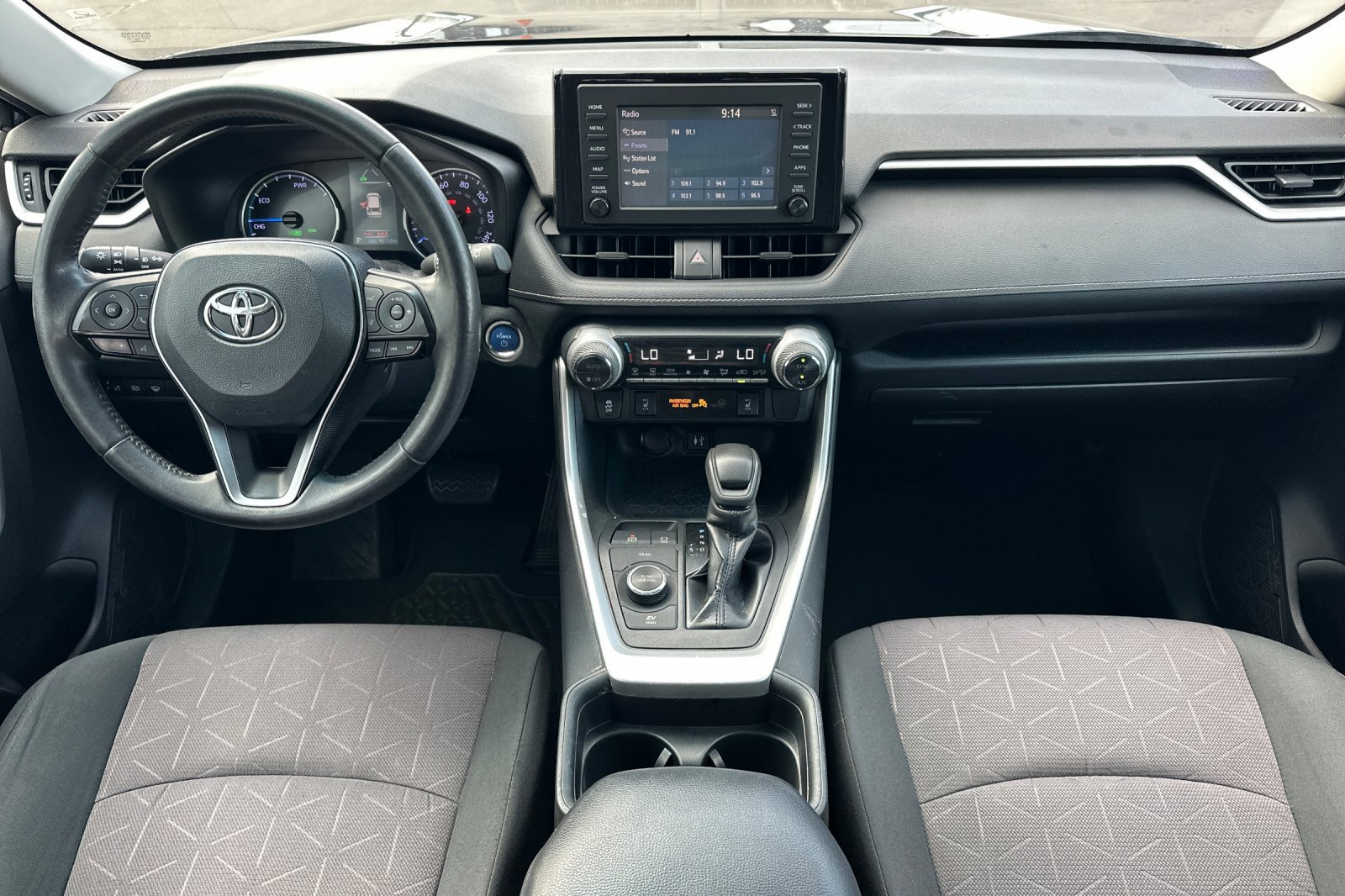 Certified 2019 Toyota RAV4 XLE w/ Convenience Package AWD/4WD image 13