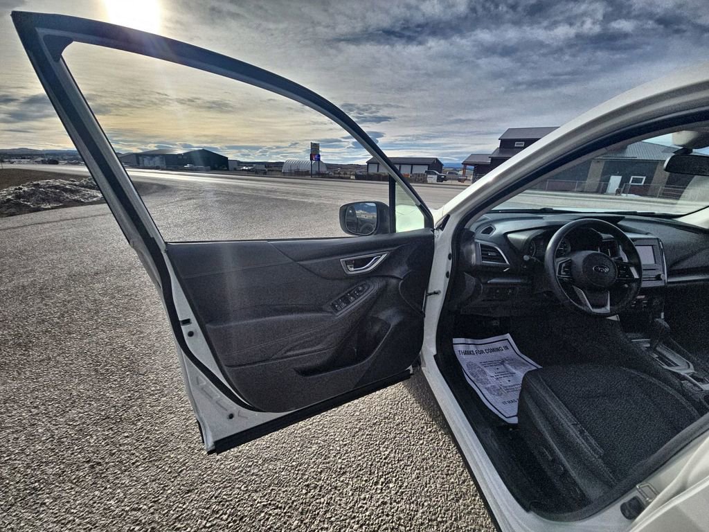 Used 2021 Subaru Forester Premium AWD/4WD image 24