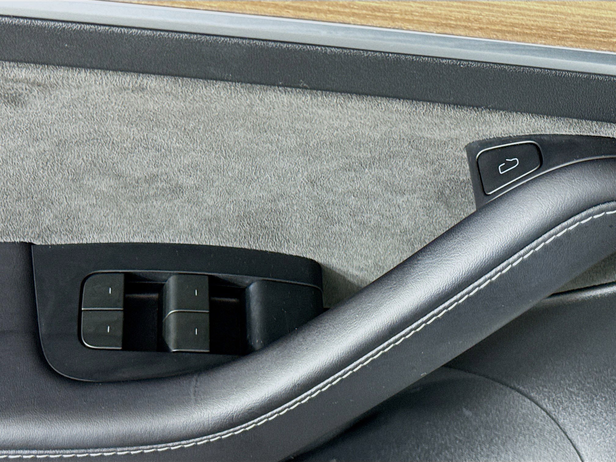 Used 2023 Tesla Model 3 Performance image 21