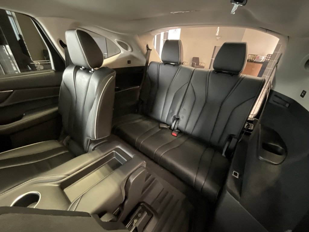 Certified 2023 Acura MDX SH-AWD w/ Advance Package image 26
