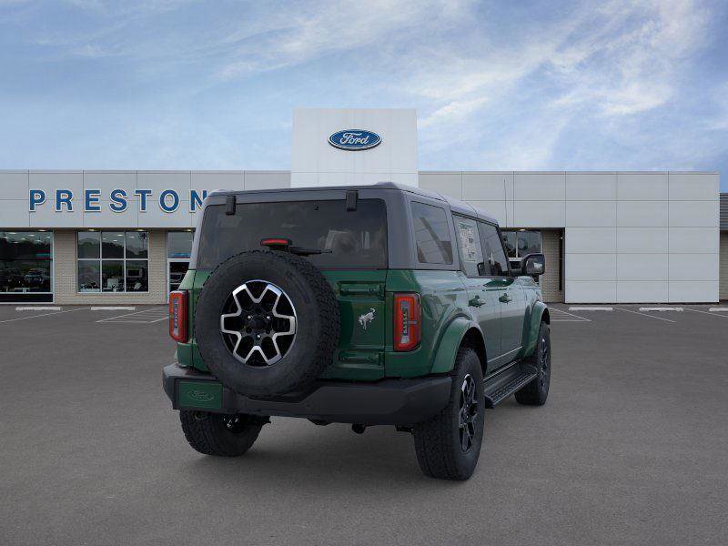 New 2025 Ford Bronco Outer Banks image 8