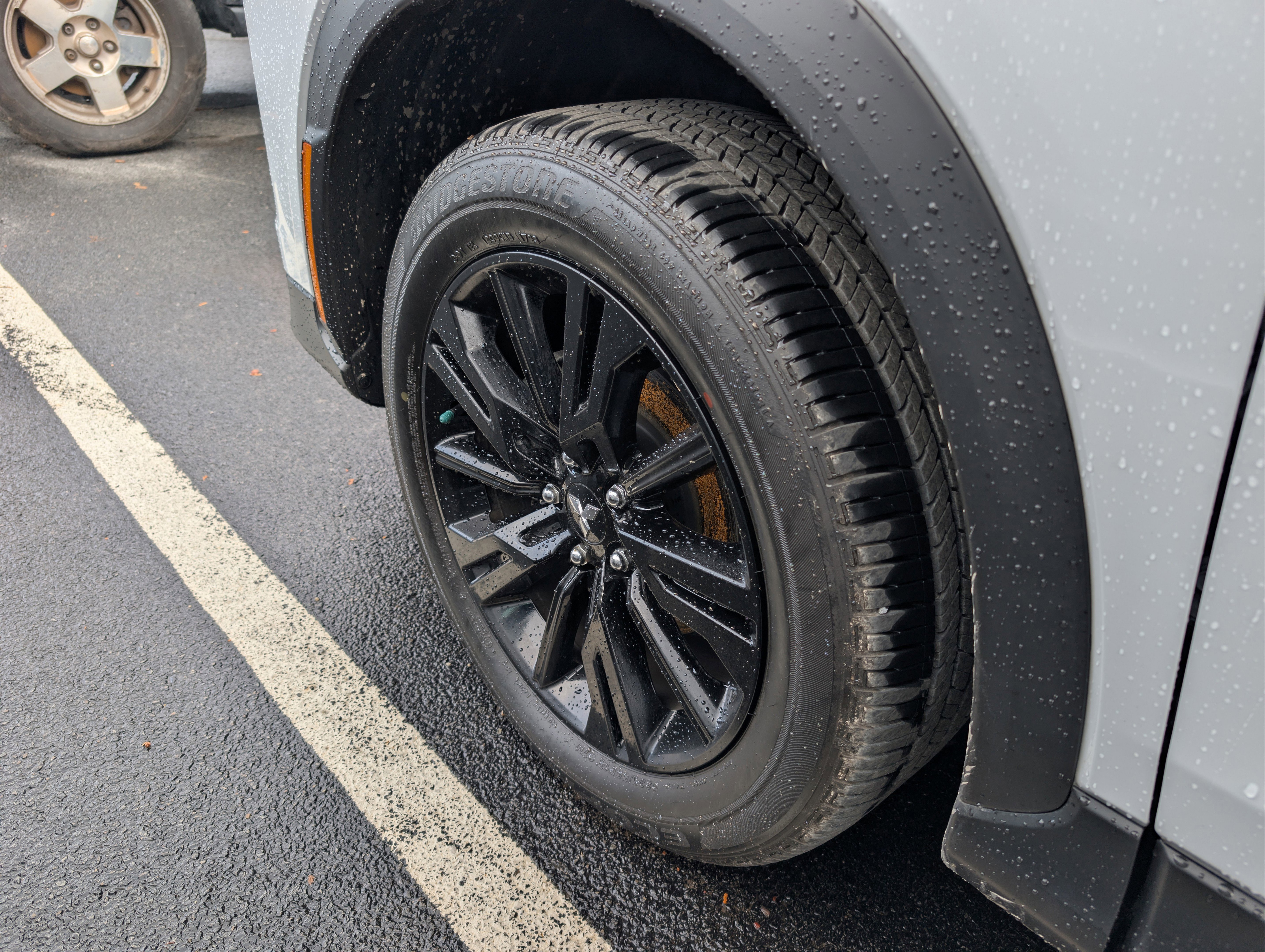 Used 2024 Mitsubishi Eclipse Cross LE image 12