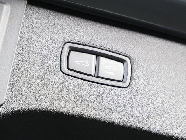 New 2026 Porsche Cayenne S image 33