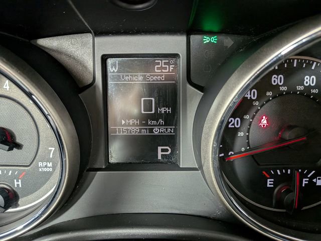 Used 2012 Jeep Grand Cherokee Laredo w/ Laredo E Group image 4