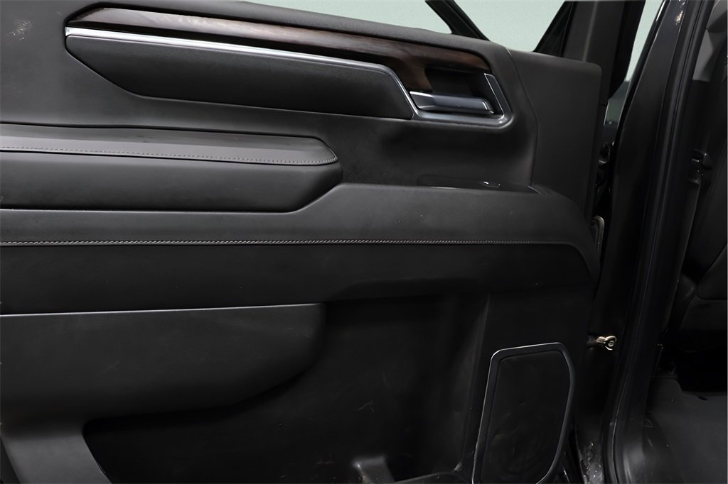 Used 2024 GMC Sierra 2500 SLT w/ SLT Convenience Package image 23