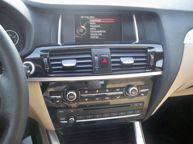 Used 2017 BMW X3 sDrive28i image 13