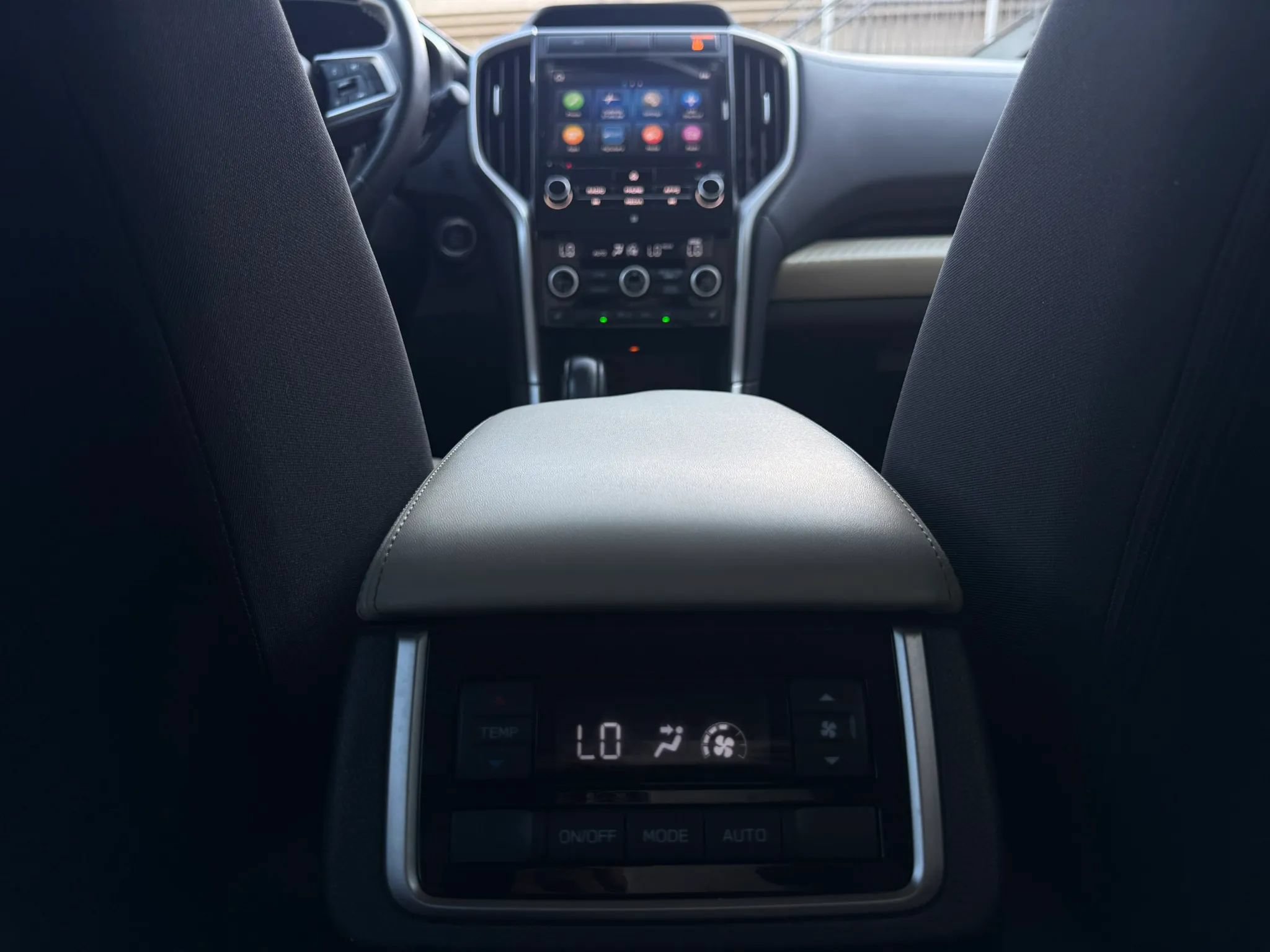 Used 2019 Subaru Ascent Premium AWD/4WD image 39