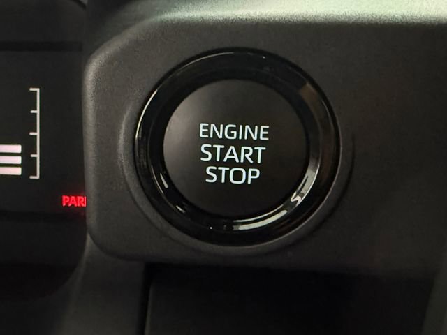 Used 2024 Toyota Tacoma SR image 15