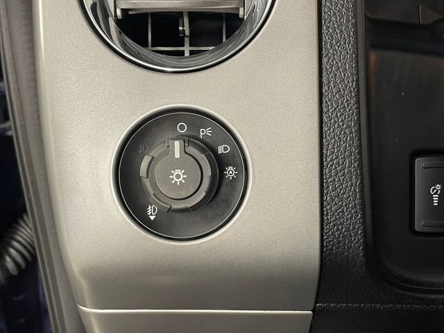 Used 2015 Ford Expedition Platinum image 14