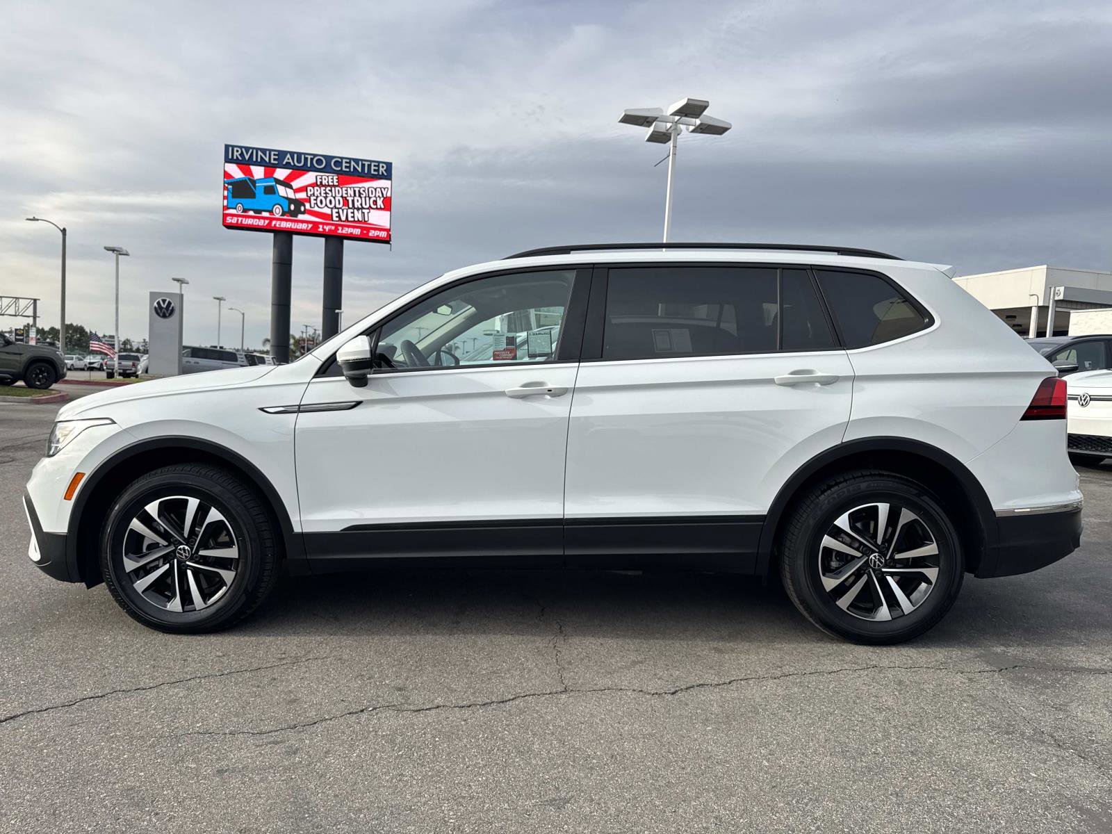 Certified 2023 Volkswagen Tiguan S image 2