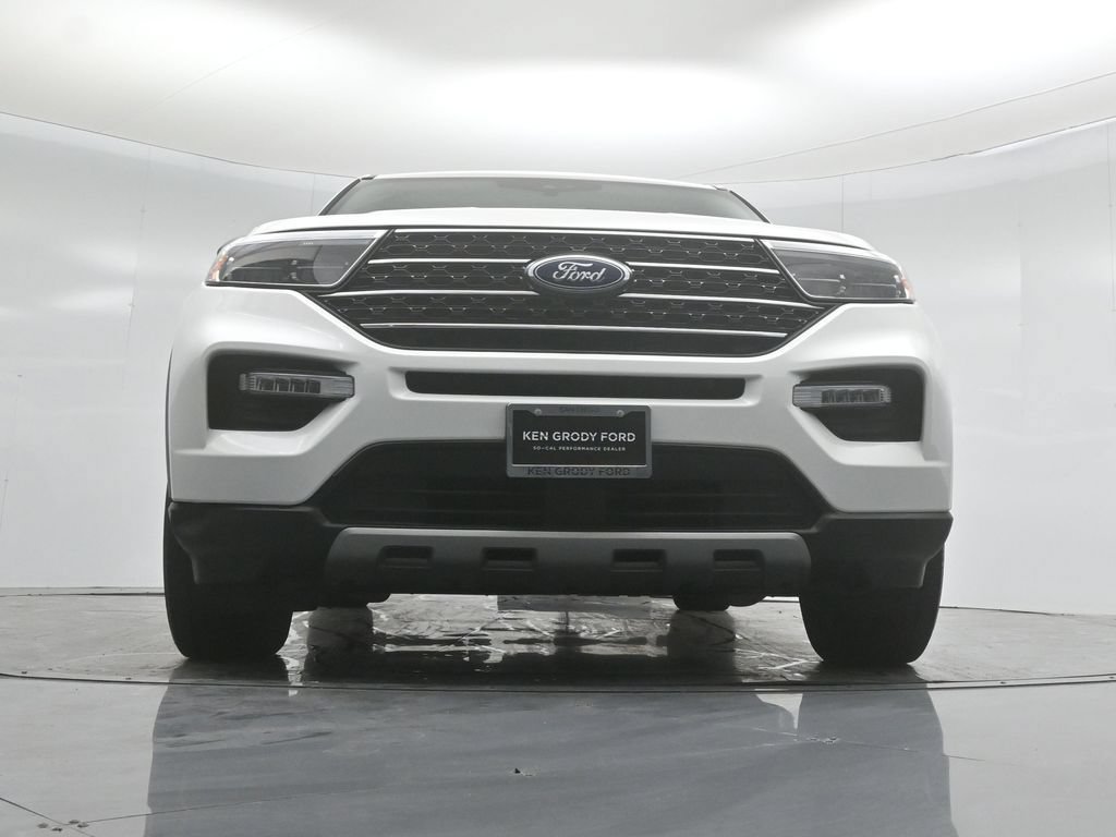 Certified 2023 Ford Explorer XLT w/ Equipment Group 202A RWD image 47