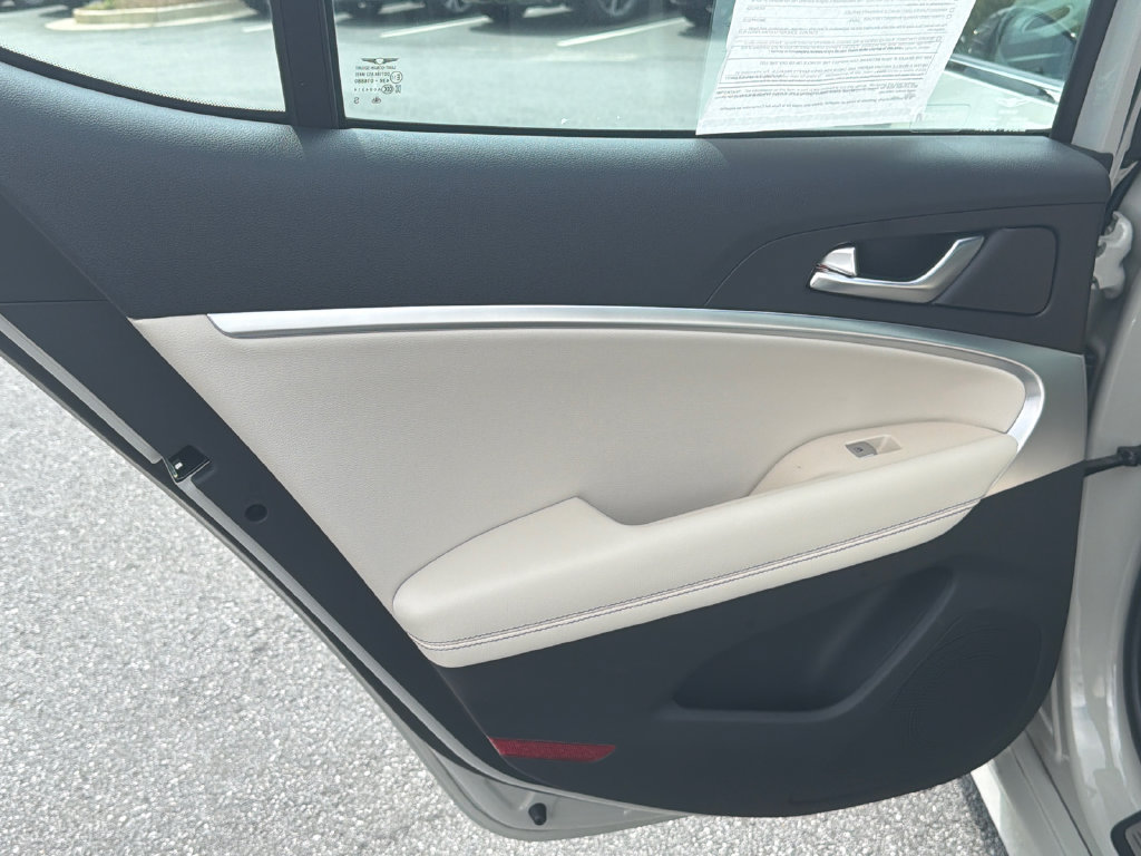 Used 2026 Genesis G70 2.5T RWD image 23