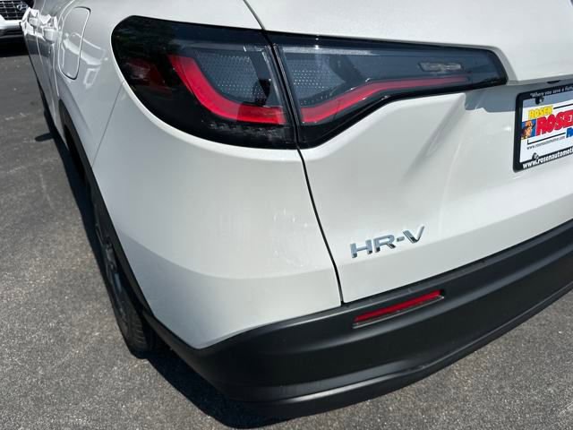 New 2026 Honda HR-V LX image 31