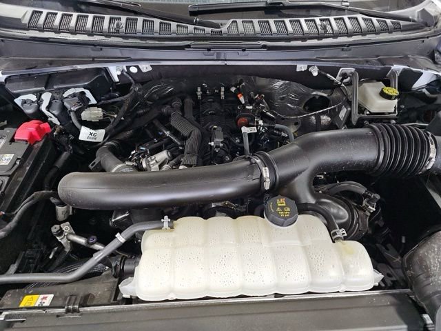 Used 2025 Lincoln Navigator Reserve image 19