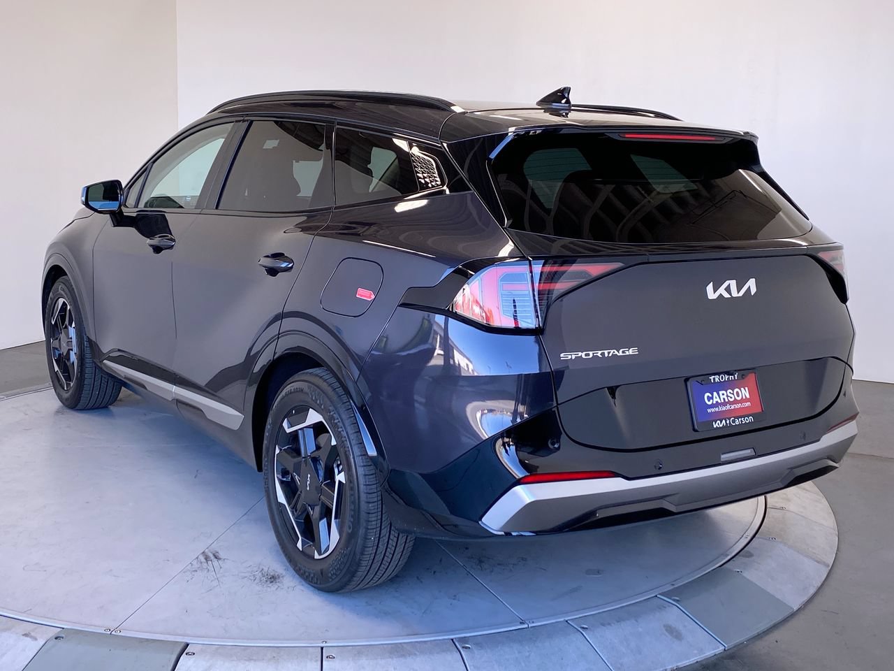 Used 2026 Kia Sportage SX FWD image 3