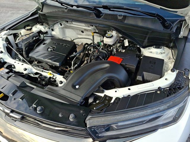 Used 2023 Chevrolet TrailBlazer RS w/ Convenience Package FWD image 32
