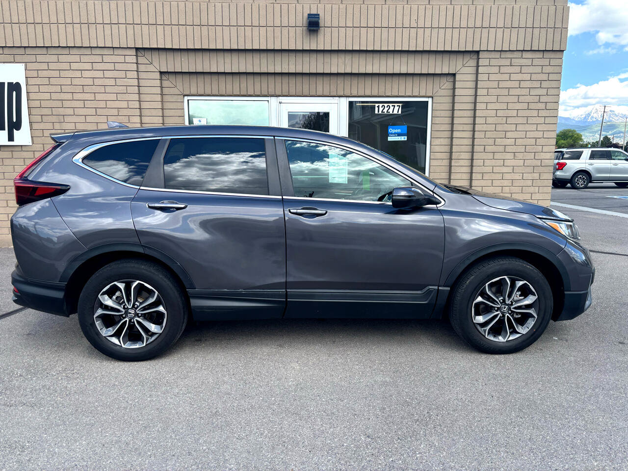 Used 2022 Honda CR-V EX-L image 2