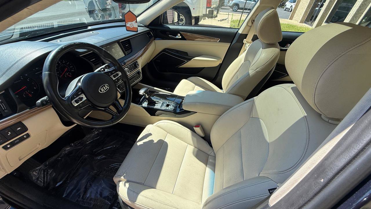 Used 2018 Kia Cadenza Technology FWD image 9