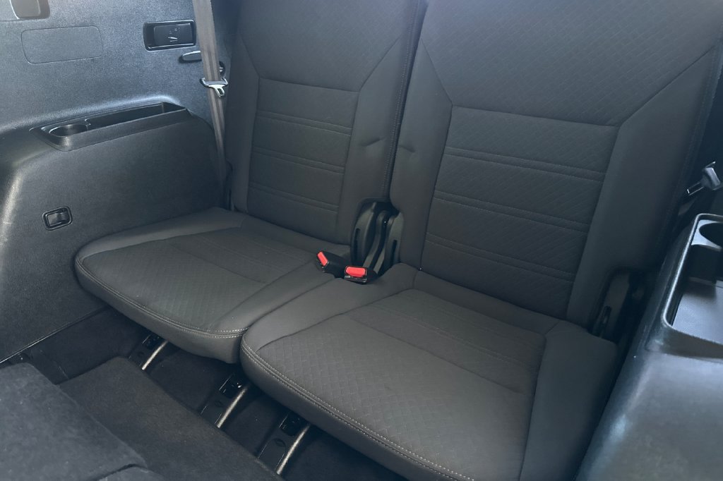 Used 2020 Kia Sorento LX FWD image 19