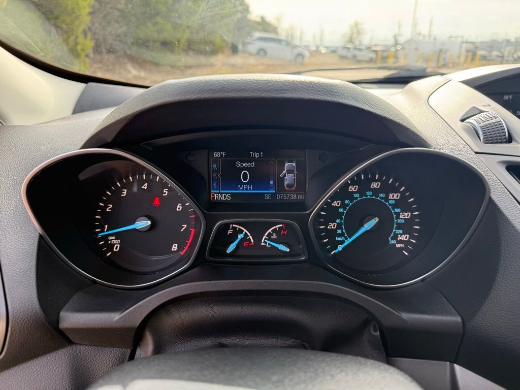 Used 2016 Ford Escape SE image 17