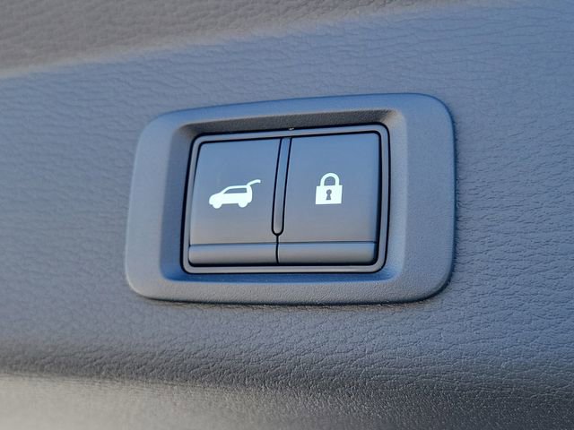 New 2026 Mitsubishi Outlander SE image 11