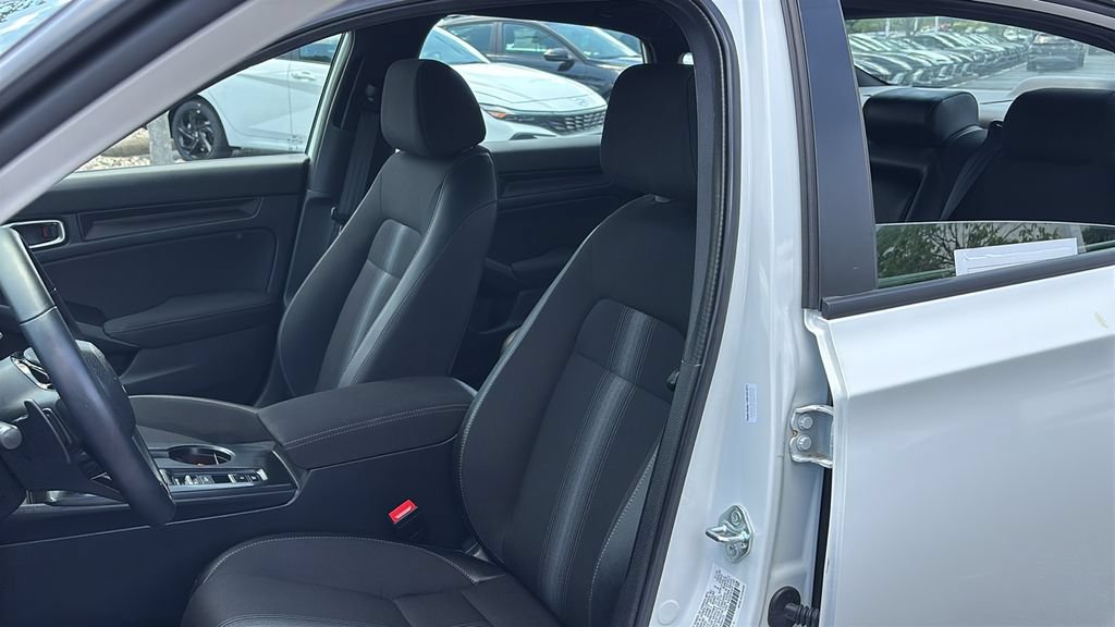 Certified 2025 Honda Civic Sport image 10