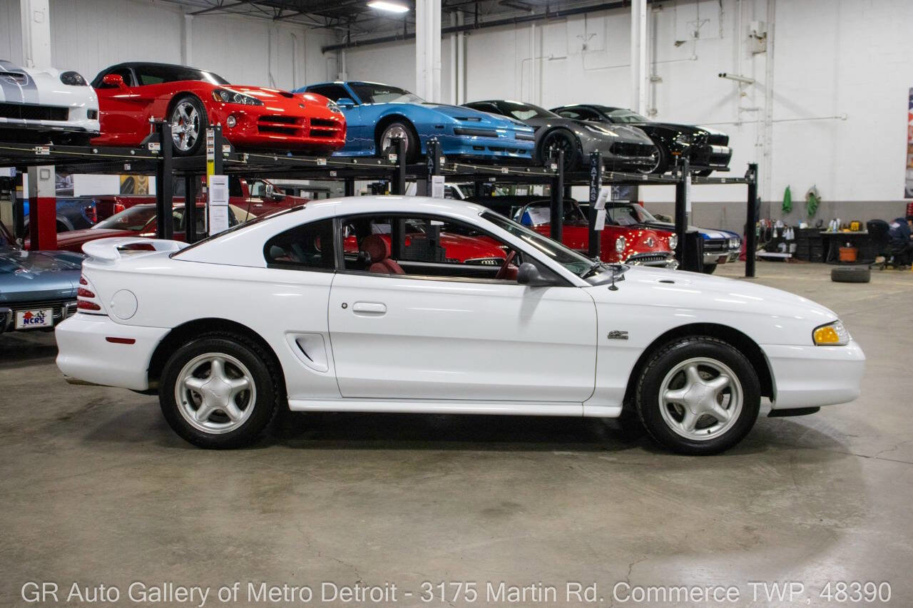 Used 1994 Ford Mustang GT image 8